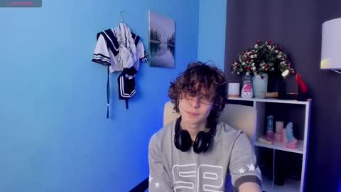 Leo online show from 11-19-25, 05:13