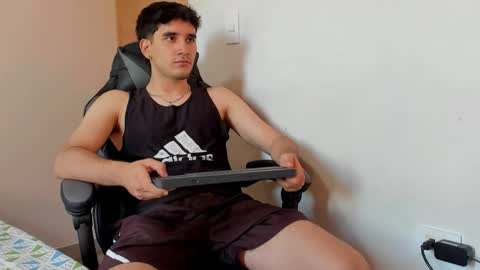 Leo Jones online show from 12-18-24, 05:31