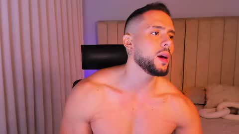 adrian online show from 06-10-26, 11:42
