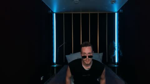 Leo online show from 09-22-25, 04:09