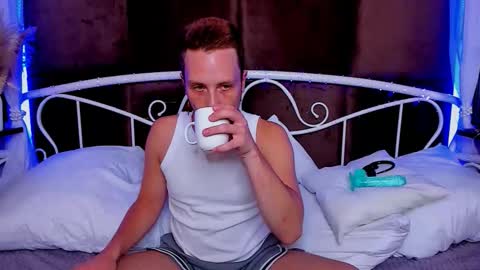 Leo online show from 09-29-25, 04:23