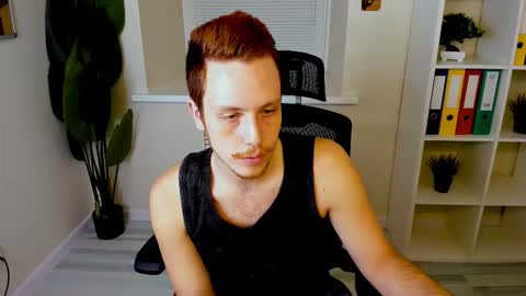 Leo online show from 10-20-25, 04:18