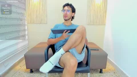 Snapshot of leo_sanz6 chatting on 06-09-26, 12:28 LEO online show from 06-09-26, 12:28