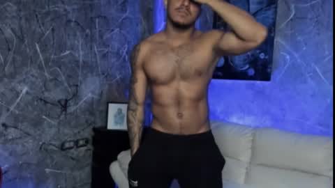 Leo independent model online show from 02-05-26, 12:59