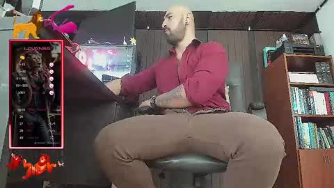 Leon online show from 09-16-25, 03:24