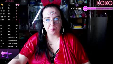 Leona Harrison online show from 11-30-25, 10:36