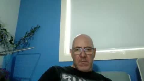 leonew71 online show from 09-21-25, 06:31