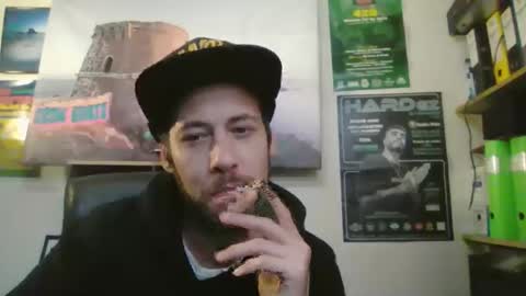 Snapshot of leonidascum chatting on 12-03-25, 12:58 leonidascum online show from 12-03-25, 12:58