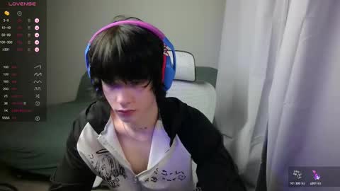 leonkissboy online show from 02-07-26, 12:09