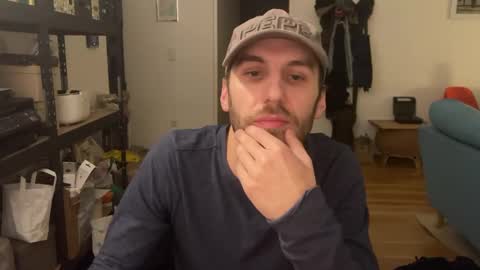 Snapshot of leonvampire chatting on 01-20-25, 05:16 Leon online show from 01-20-25, 05:16