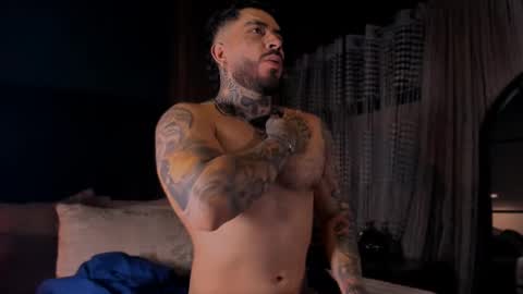 Snapshot of leosalvatore_ chatting on 01-17-25, 03:12 Leo Salvatore online show from 01-17-25, 03:12