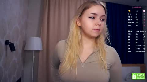 Hello everyone Im Lora Its my first day Were going to have fun together online show from 11-18-25, 05:23