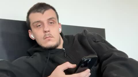 Leoox online show from 04-12-26, 09:25