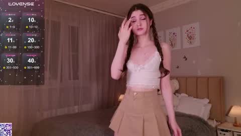Snapshot of lerakit chatting on 03-12-25, 05:49 Nicole Moore online show from 03-12-25, 05:49