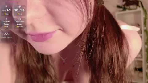 Nicole Moore online show from 04-20-26, 04:10