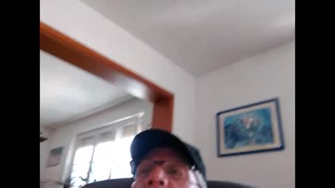 Snapshot of leslee859248 chatting on 05-24-26, 02:00 leslee859248 online show from 05-24-26, 02:00