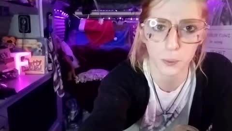 LesleyGumGrass- The Boring Trans girl online show from 02-27-25, 12:43