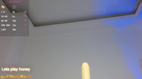 Leslie online show from 09-10-25, 12:38