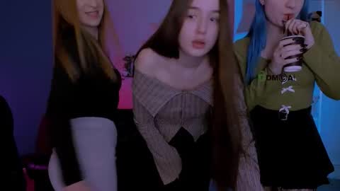 leslie_bird online show from 03-21-26, 09:58