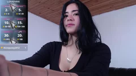 Snapshot of leslieblack_ chatting on 01-08-25, 05:59 leslie online show from 01-08-25, 05:59