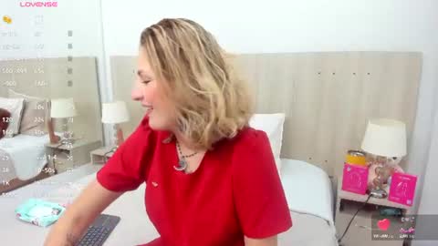 Lesly Santodomingo online show from 07-13-26, 11:13