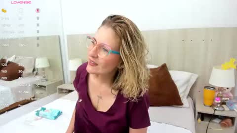 Lesly Santodomingo online show from 07-24-26, 11:19