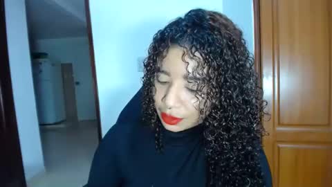 Snapshot of leslycarsson chatting on 02-08-25, 10:40 lesly online show from 02-08-25, 10:40