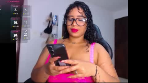 Snapshot of leslycarsson chatting on 10-09-25, 01:58 lesly online show from 10-09-25, 01:58