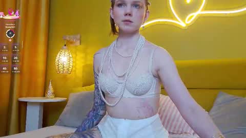 Lessy online show from 11-05-25, 04:12