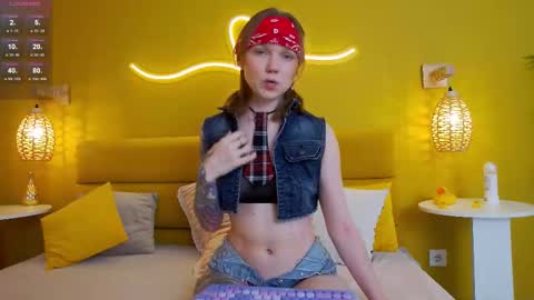 Lessy online show from 11-14-25, 03:27