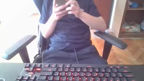 neoglo online show from 04-01-26, 11:22