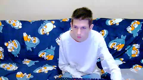 lester_broo online show from 12-21-25, 05:53