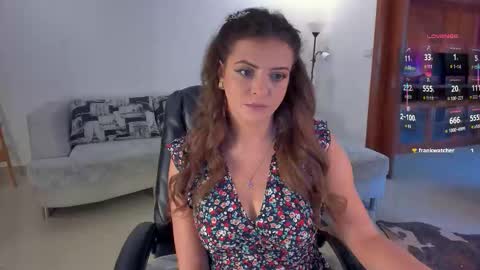lesya krutalevich online show from 12-15-25, 04:39