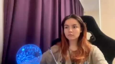 Snapshot of letitiabelile chatting on 07-21-26, 06:10 Milena online show from 07-21-26, 06:10