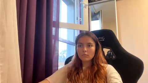 Snapshot of letitiabelile chatting on 07-27-26, 04:14 Milena online show from 07-27-26, 04:14