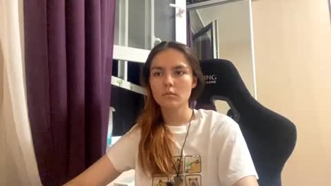 Snapshot of letitiabelile chatting on 07-28-26, 07:39 Milena online show from 07-28-26, 07:39