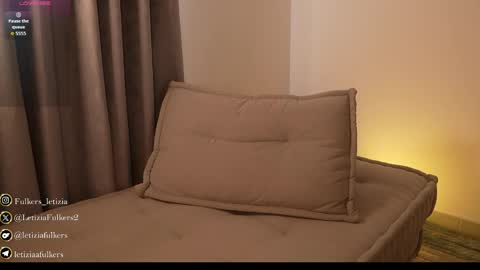 Snapshot of letiziafulkers1 chatting on 05-15-26, 02:35 Letizia Fulkers online show from 05-15-26, 02:35