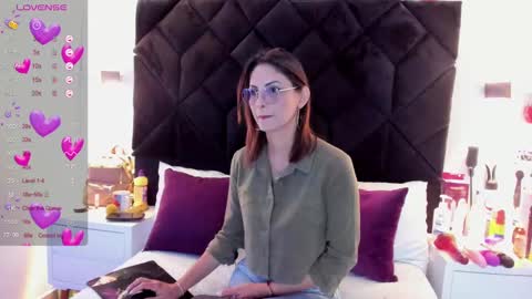 letiziia online show from 02-18-25, 08:25