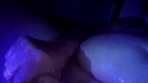 Snapshot of letsbate69r chatting on 10-28-25, 11:14 letsbate69r online show from 10-28-25, 11:14