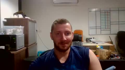 Snapshot of letsbeadventurous chatting on 02-14-25, 12:19 The Silent type online show from 02-14-25, 12:19