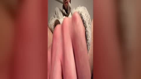 LetsGetOff0305 online show from 05-08-26, 03:34