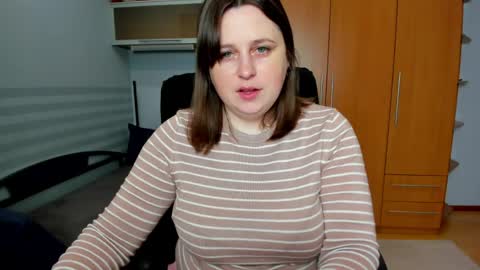 Naomi online show from 04-08-26, 06:24