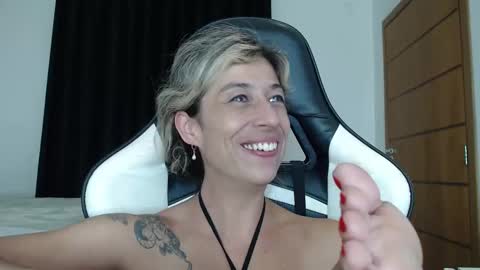 Snapshot of lettywild chatting on 03-06-25, 06:59 Lettywild Queen of Spades online show from 03-06-25, 06:59
