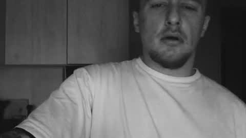 Snapshot of lev1ngston chatting on 12-02-25, 12:54 lev1ngston online show from 12-02-25, 12:54