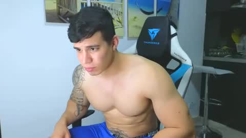 Snapshot of levelingg chatting on 02-12-25, 02:35 levelingg online show from 02-12-25, 02:35