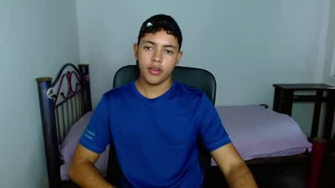 Snapshot of levii_7 chatting on 09-16-25, 10:22      0600AM-1200PM - online show from 09-16-25, 10:22