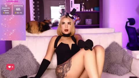 Snapshot of lexasworld chatting on 05-07-26, 01:33 Alexandra online show from 05-07-26, 01:33