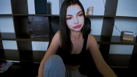 Snapshot of lexi_jos chatting on 01-18-25, 05:37 Alexia online show from 01-18-25, 05:37