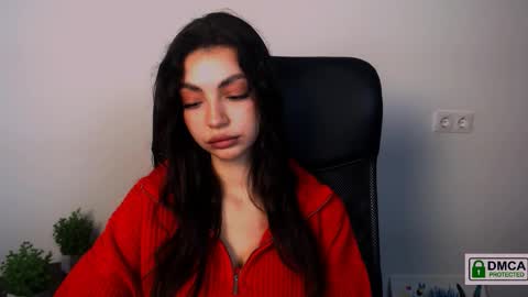 Alexia online show from 11-23-25, 12:38