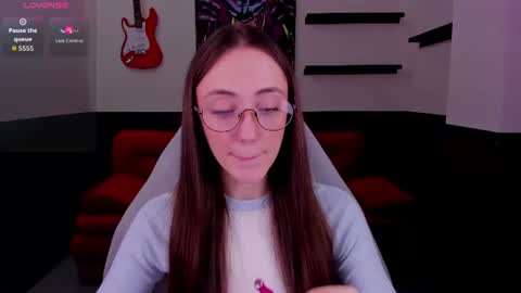 Lexi GTM2 MonWedThurSatSun 1000am-400pm online show from 06-14-26, 01:47